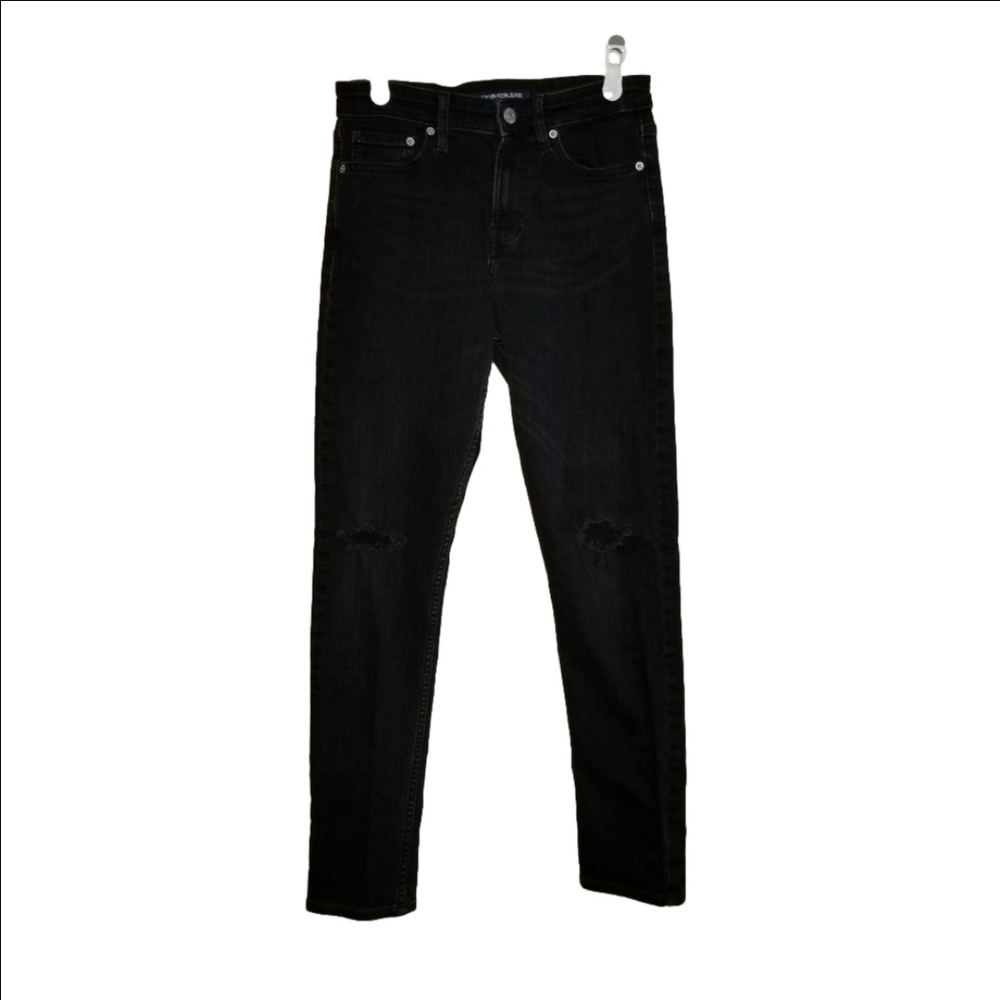Calvin Klein Mid Rise Slim Straight CKJ 021 Tapered Jeans Label Reads Size 26x30